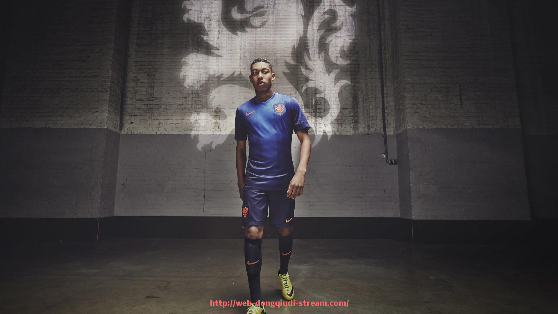 懂球帝直播-欧冠历史上进球最多的决赛盘点：进攻盛宴的精彩瞬间